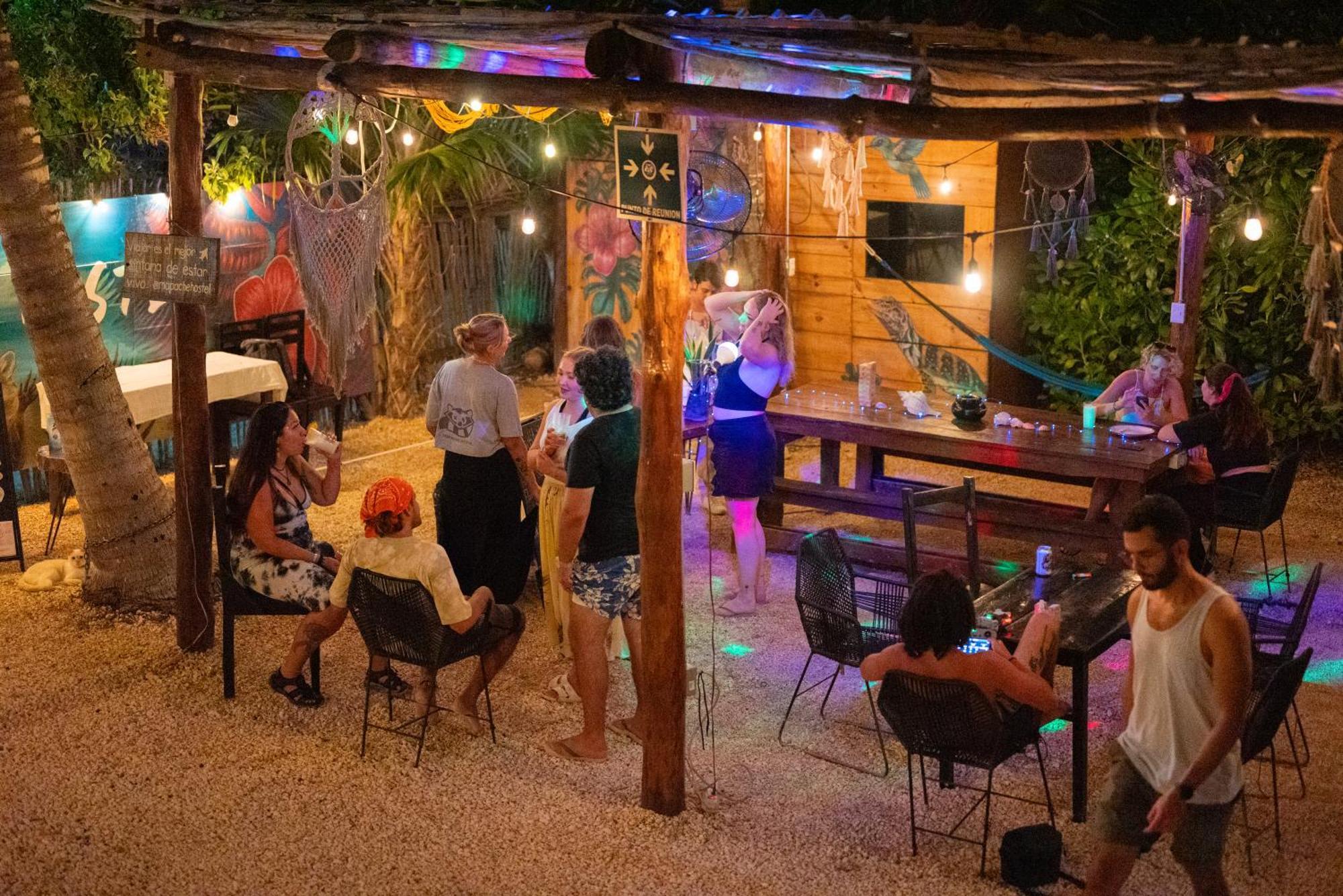 Mapache Hostel & Camping Holbox Extérieur photo